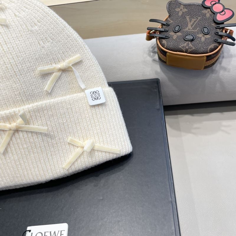 Loewe Caps